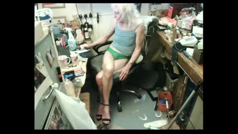 mish online show from May 27, 1:24 am