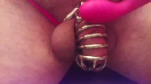 Snapshot of snakepit31 chatting on January 11, 8:25 pm Sissy Boy online show from January 11, 8:25 pm