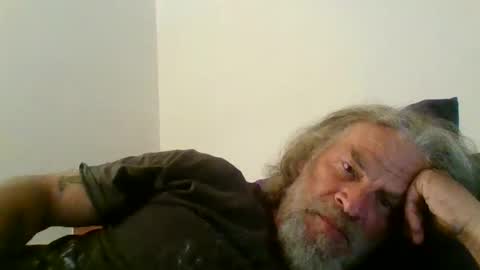 Snapshot of snap2play chatting on September 17, 2:13 am snap2play online show from September 17, 2:13 am