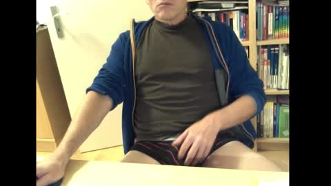 sneaxfreund online show from November 21, 12:10 am