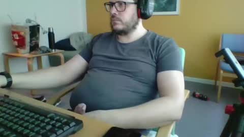 Snapshot of snebolden chatting on January 27, 2:35 pm snebolden online show from January 27, 2:35 pm