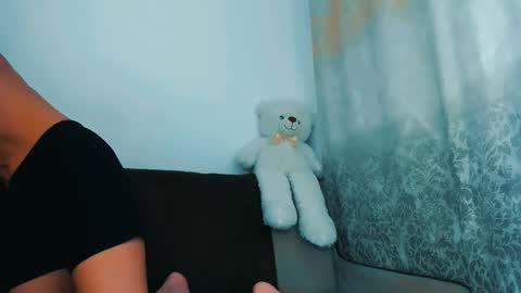 Sneja online show from February 5, 1:27 pm