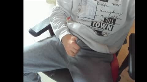 Snapshot of snip1977 chatting on February 16, 11:59 am snip1977 online show from February 16, 11:59 am