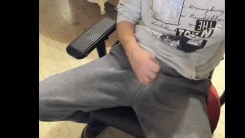 Snapshot of snip1977 chatting on February 16, 8:11 pm snip1977 online show from February 16, 8:11 pm