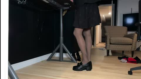 MISS SISSY CHERI online show from July 1, 12:51 pm