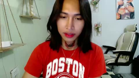 Snapshot of snow_2000 chatting on March 19, 1:31 am snow_2000 online show from March 19, 1:31 am