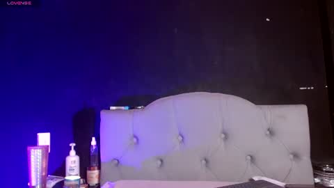 Snapshot of snow_baall chatting on June 25, 4:56 am IG OF red moonn online show from June 25, 4:56 am