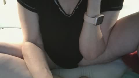 Snapshot of snowdrop2785 chatting on March 15, 1:50 pm Snow online show from March 15, 1:50 pm