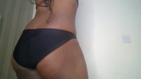 Snapshot of snowfox254 chatting on October 15, 7:47 pm snowfox254 online show from October 15, 7:47 pm