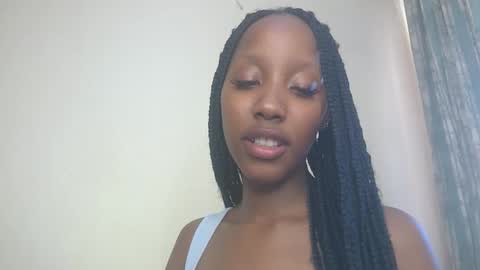 Snapshot of snowfox254 chatting on October 20, 3:40 am snowfox254 online show from October 20, 3:40 am