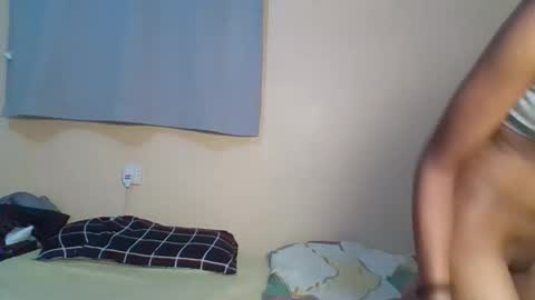 Snapshot of snowie_eyes chatting on January 14, 11:53 pm Snowie eyes online show from January 14, 11:53 pm