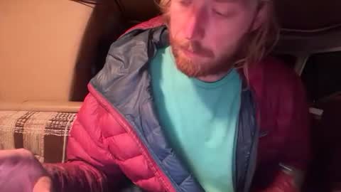 snowtrooper888 online show from November 12, 1:39 am