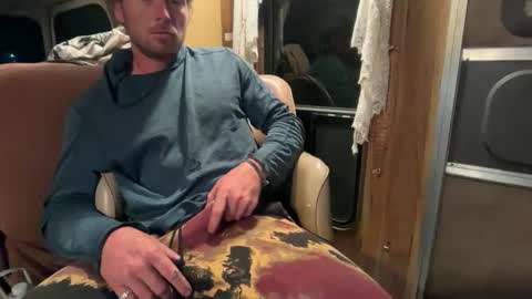 Snapshot of snowtrooper888 chatting on May 13, 4:54 am snowtrooper888 online show from May 13, 4:54 am