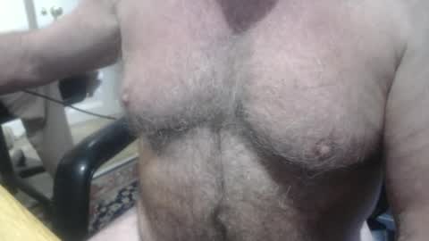 Snapshot of snudge432 chatting on December 20, 10:55 am snudge432 online show from December 20, 10:55 am