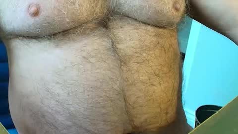 Snapshot of snudge432 chatting on January 18, 9:46 am snudge432 online show from January 18, 9:46 am