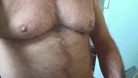 Snapshot of snudge432 chatting on February 9, 10:41 am snudge432 online show from February 9, 10:41 am