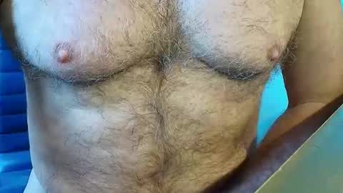 Snapshot of snudge432 chatting on March 10, 10:20 am snudge432 online show from March 10, 10:20 am