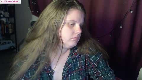 Snapshot of so_cute777 chatting on May 26, 12:23 pm so cute777 online show from May 26, 12:23 pm