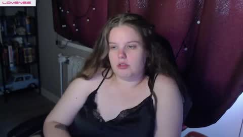 Snapshot of so_cute777 chatting on June 6, 2:55 pm so cute777 online show from June 6, 2:55 pm