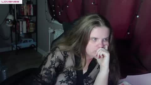 Snapshot of so_cute777 chatting on June 27, 3:28 pm so cute777 online show from June 27, 3:28 pm