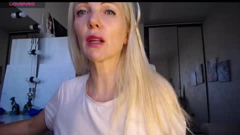 Monna online show from October 4, 11:08 am
