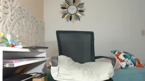 sol online show from December 13, 1:26 am