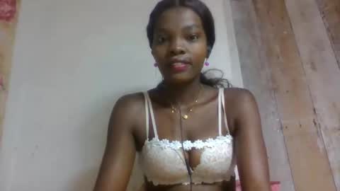 soariziky online show from March 19, 5:33 am