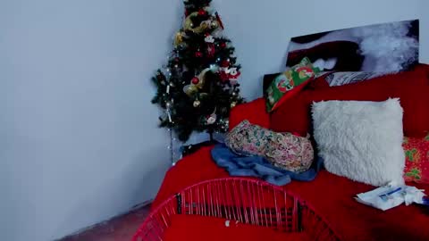 Snapshot of sobigcurvy44 chatting on December 31, 9:50 pm leidy online show from December 31, 9:50 pm