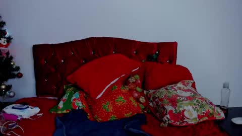 Snapshot of sobigcurvy44 chatting on January 7, 10:08 pm leidy online show from January 7, 10:08 pm