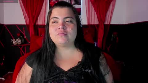 Snapshot of sobigcurvy44 chatting on September 29, 5:01 am leidy online show from September 29, 5:01 am