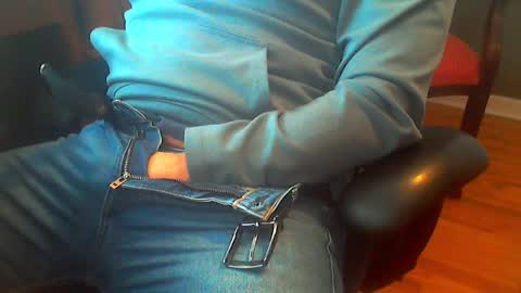 socksandasmile69 online show from December 3, 6:28 pm