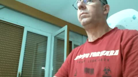 Snapshot of soclangeldelaguarda chatting on July 13, 6:38 am Angel de la Guarda online show from July 13, 6:38 am