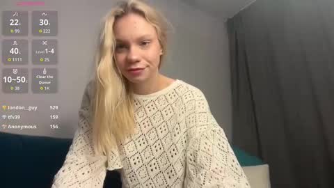 Snapshot of sof1bl1ss chatting on January 10, 8:10 pm Sofi online show from January 10, 8:10 pm