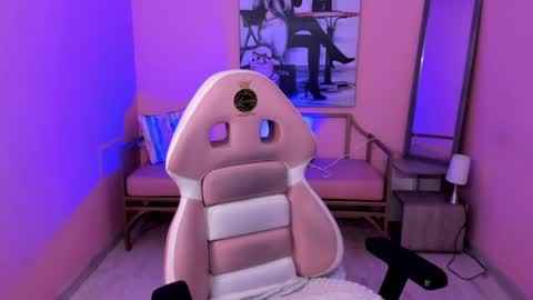 Snapshot of soffi_x chatting on May 31, 12:45 pm soffi_x online show from May 31, 12:45 pm