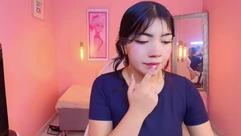Snapshot of soffi_x chatting on July 14, 3:33 am soffi_x online show from July 14, 3:33 am