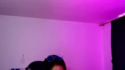 sofia online show from November 17, 3:18 pm