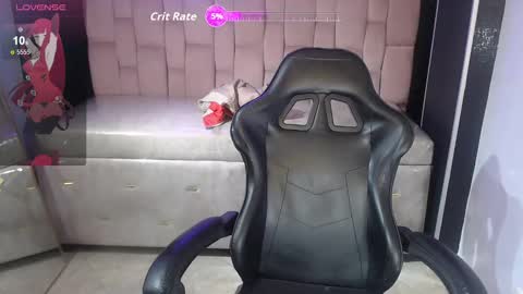 soffia_b online show from September 21, 3:19 am