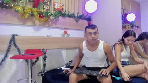 Snapshot of soffia_bless chatting on December 31, 1:19 pm Soffia bless online show from December 31, 1:19 pm
