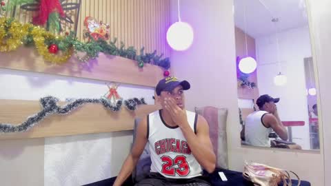 Snapshot of soffia_bless chatting on January 3, 1:14 pm Soffia bless online show from January 3, 1:14 pm