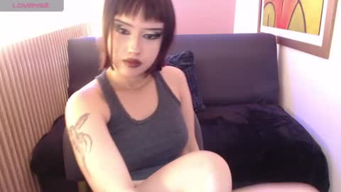 Snapshot of soffiaha_lor chatting on June 19, 8:56 pm Soffia online show from June 19, 8:56 pm