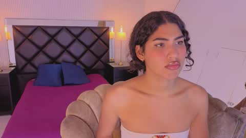 yoki online show from March 12, 9:21 pm