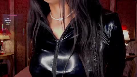 Snapshot of soffiqueen chatting on November 21, 10:19 pm Schedule 1400 - 2100 gtm-5 online show from November 21, 10:19 pm