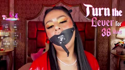 Snapshot of soffiqueen chatting on December 13, 7:53 pm Schedule 1400 - 2100 gtm-5 online show from December 13, 7:53 pm