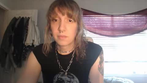 Snapshot of soffpurr chatting on January 12, 8:36 pm Lilytea online show from January 12, 8:36 pm