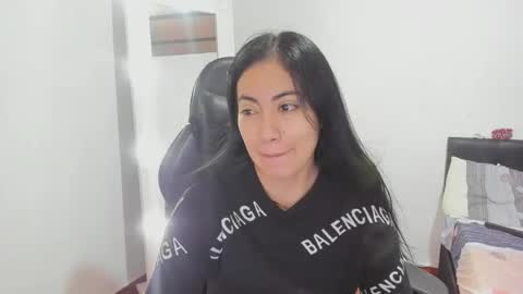 Evainked online show from December 4, 10:57 am