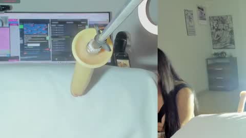 Snapshot of sofi__velez_ chatting on June 4, 6:58 pm Sofi online show from June 4, 6:58 pm