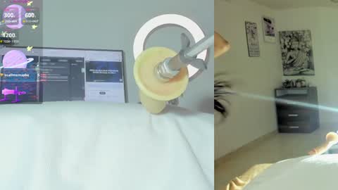 Snapshot of sofi__velez_ chatting on July 17, 5:07 pm Sofi online show from July 17, 5:07 pm