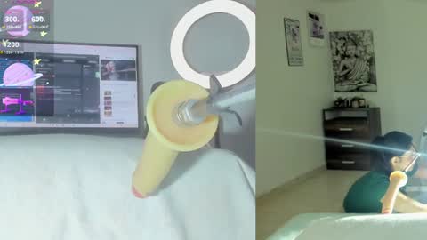 Snapshot of sofi__velez_ chatting on July 23, 5:33 pm Sofi online show from July 23, 5:33 pm