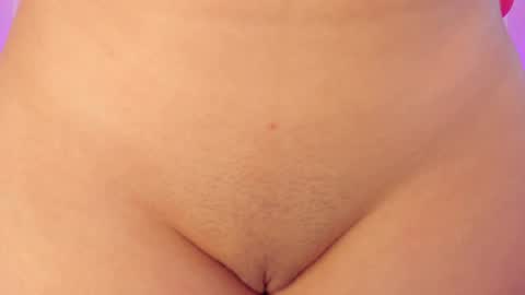 Snapshot of sofi_bakerrr chatting on December 9, 5:41 pm Sofia online show from December 9, 5:41 pm