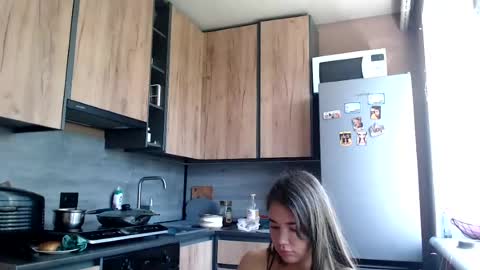 Sofi online show from June 19, 5:56 am